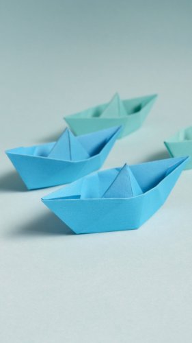 Paper Boats Tablet Wallpaper