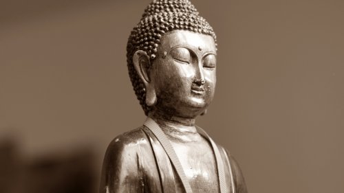 Buddha Statue HD Desktop Wallpaper