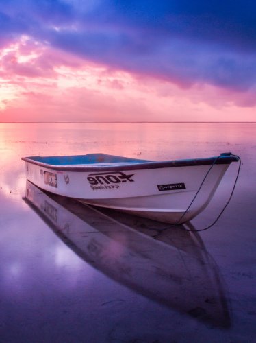 Boat in Sunrise iPad Wallpaper
