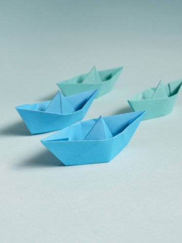 Paper Boats iPad Wallpaper