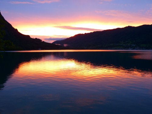 Lake Sunset  Wallpaper
