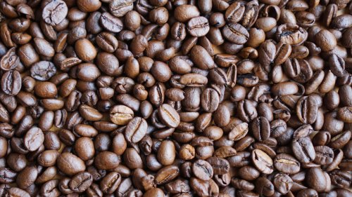 Coffee Beans HD Desktop Wallpaper