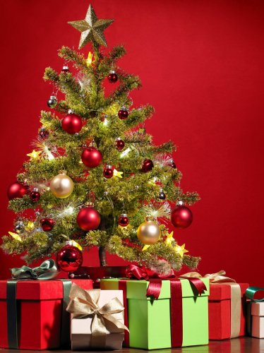 Christmas Tree With Gifts iPad Wallpaper